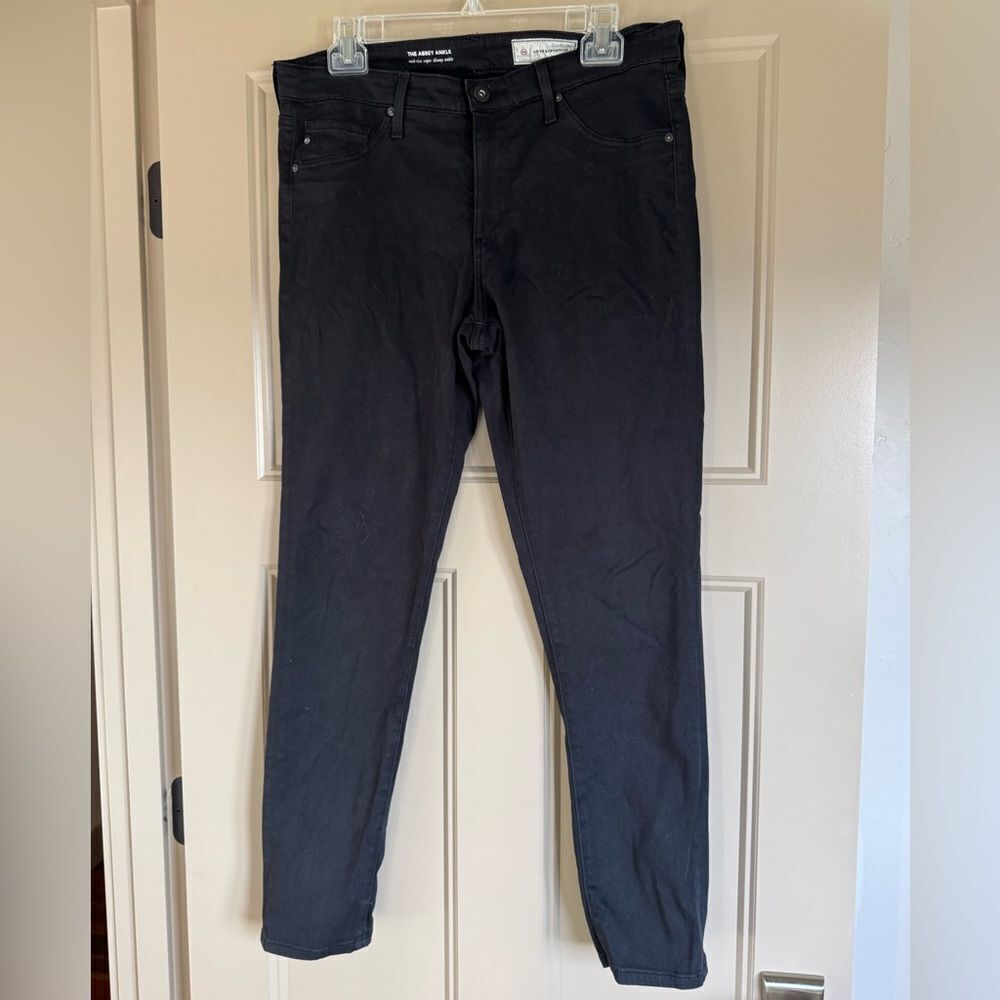 AG Abby Black Jean, mid rise skinny ankle, Size 30.  Great condition.